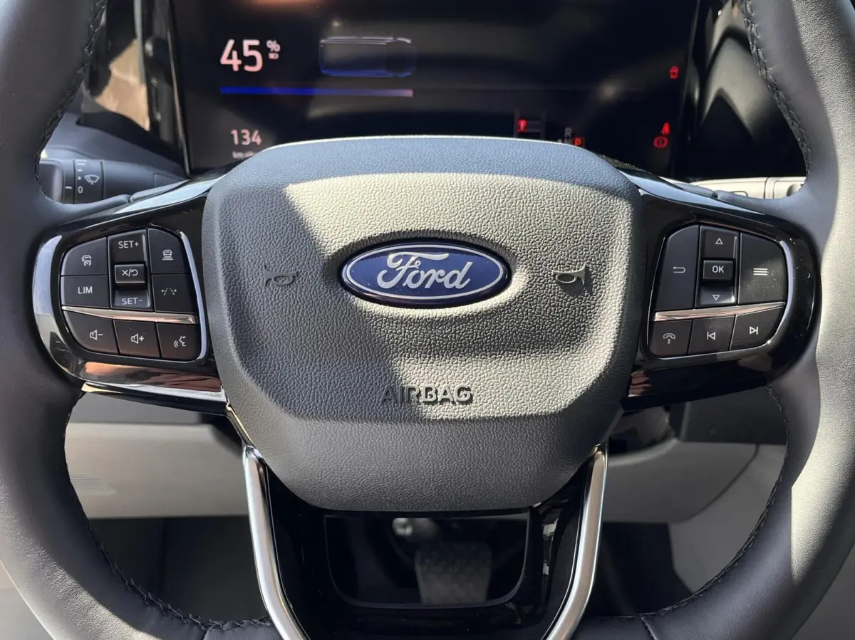 340 L2H1 Sport 71 kWh 218PK 2x Schuifdeur B&O Audio 2300KG Trekgewicht Adaptieve Cruise Navi Stoelverwarming Carplay Blind-Spot *Nieuw*