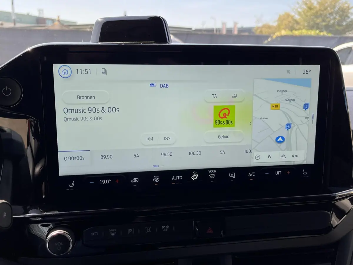 340 L2H1 Sport 71 kWh 218PK 2x Schuifdeur B&O Audio 2300KG Trekgewicht Adaptieve Cruise Navi Stoelverwarming Carplay Blind-Spot *Nieuw*