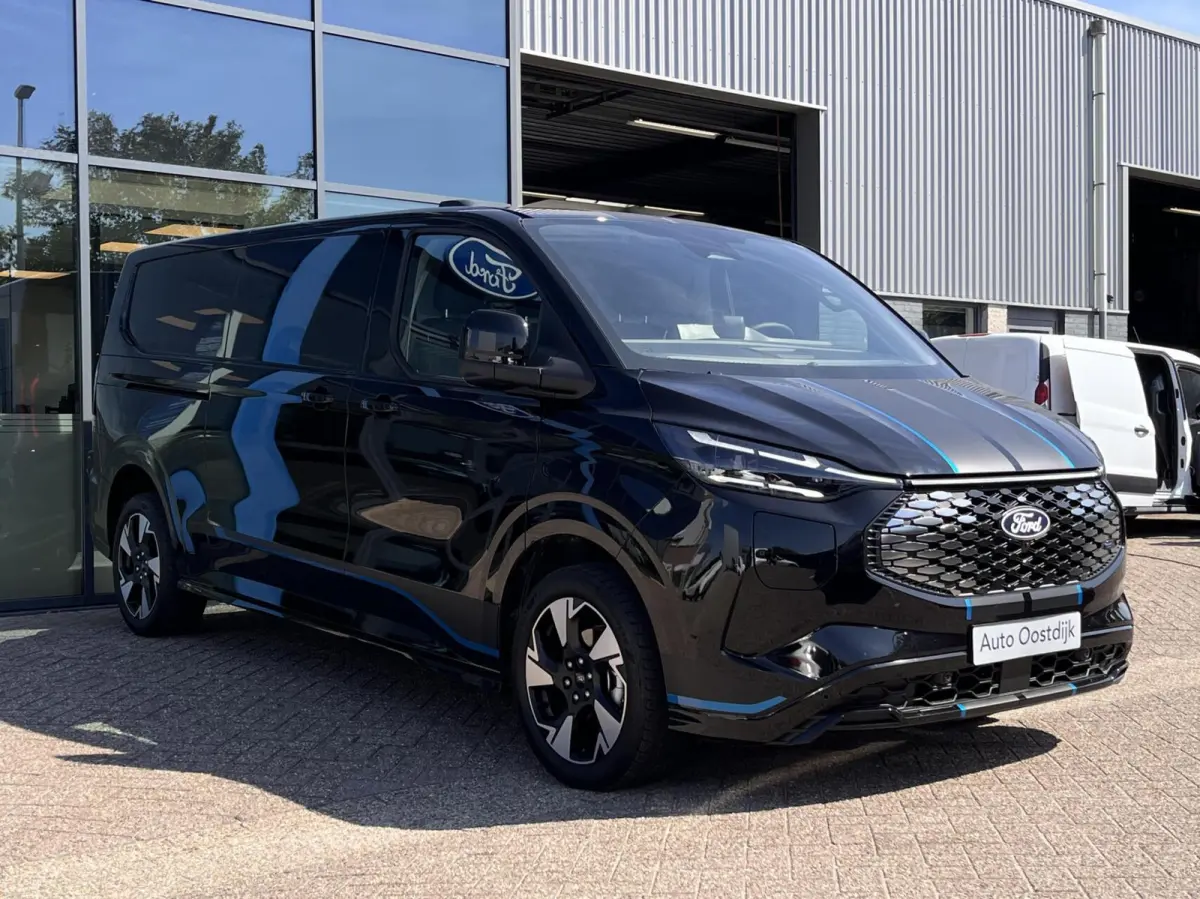 340 L2H1 Sport 71 kWh 218PK 2x Schuifdeur B&O Audio 2300KG Trekgewicht Adaptieve Cruise Navi Stoelverwarming Carplay Blind-Spot *Nieuw*