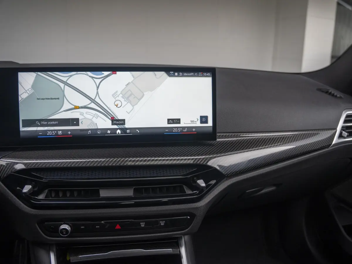 330e | M Sportpakket Pro | Comfort Access | Driving Assistant Professional | M Adaptief Onderstel |Panoramadak | Harman Kardon | 19 inch