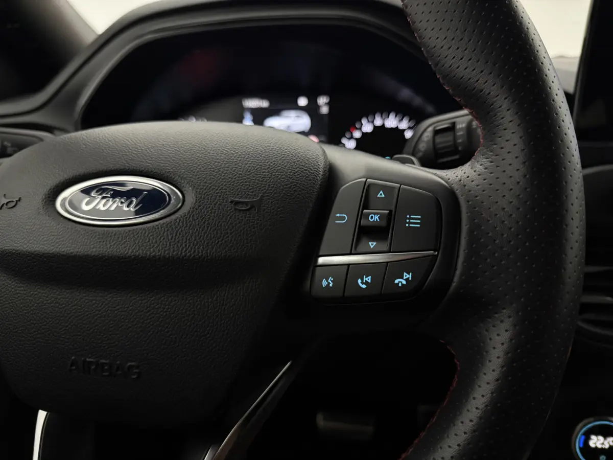 1.5 EcoBoost ST Line Business | Camera | Clima | B&O | Cruise | Carplay | Navi | Stoel/Stuurverw.