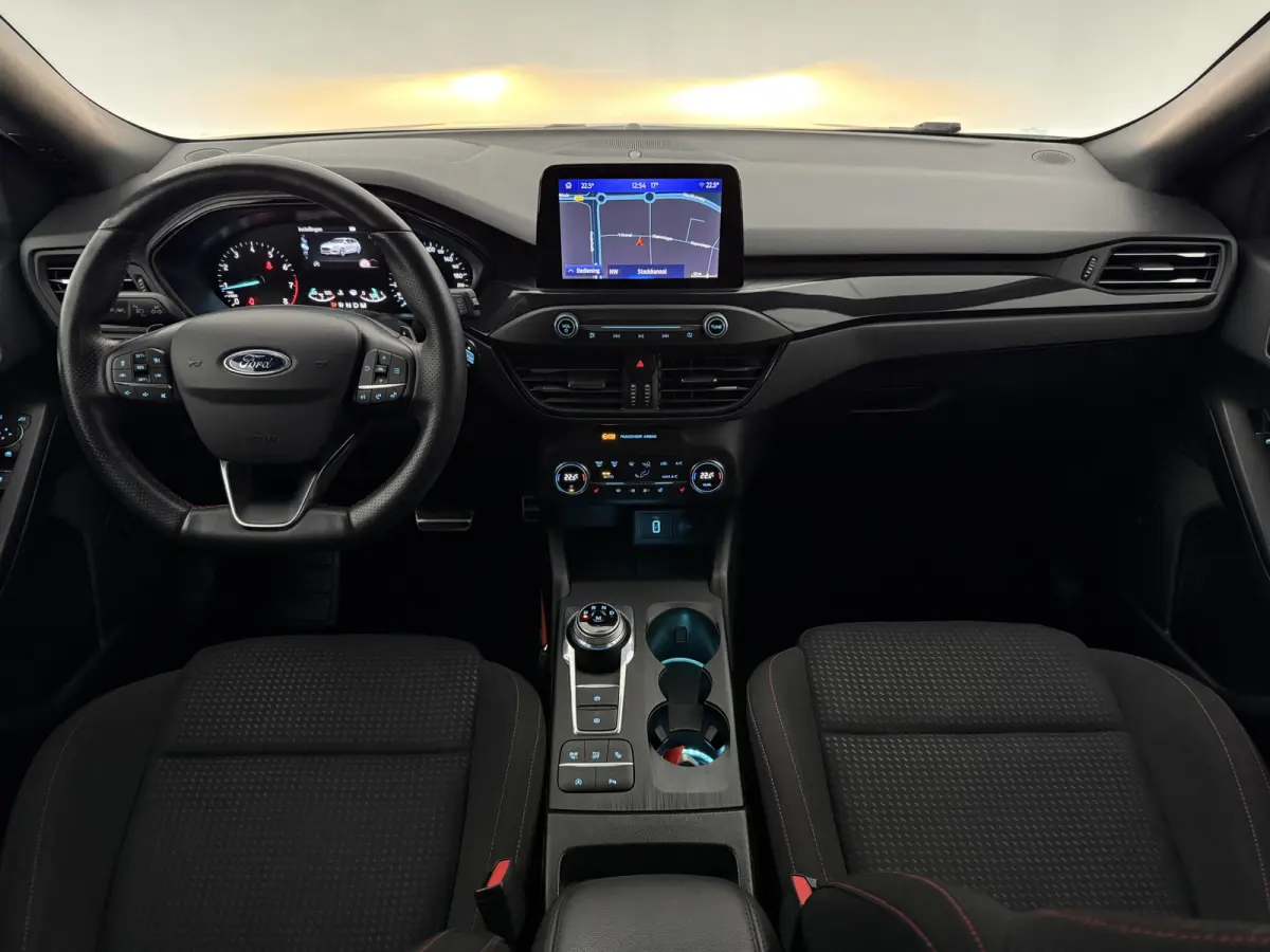 1.5 EcoBoost ST Line Business | Camera | Clima | B&O | Cruise | Carplay | Navi | Stoel/Stuurverw.