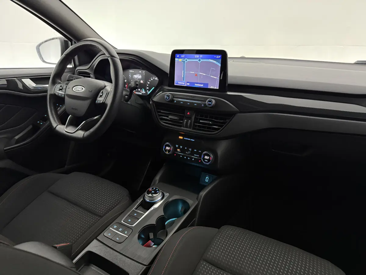 1.5 EcoBoost ST Line Business | Camera | Clima | B&O | Cruise | Carplay | Navi | Stoel/Stuurverw.