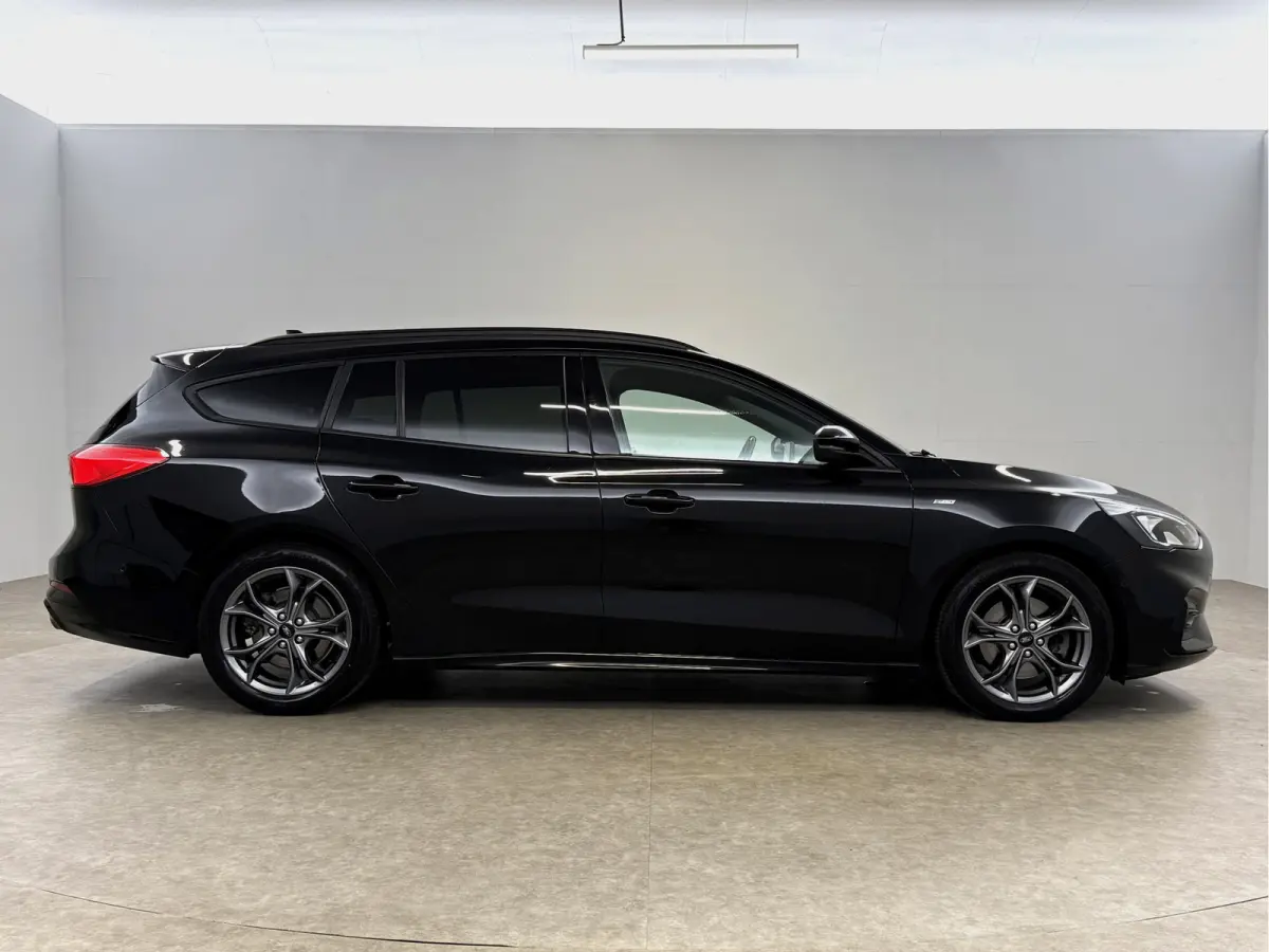1.5 EcoBoost ST Line Business | Camera | Clima | B&O | Cruise | Carplay | Navi | Stoel/Stuurverw.