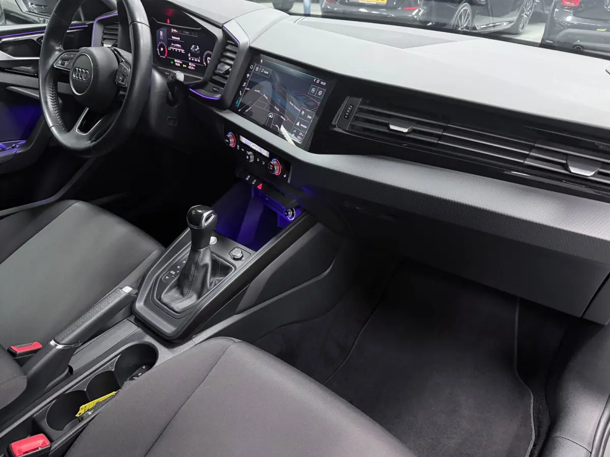 35 TFSI edition one NAVI/V-COCKPIT/SFEERVERL/B&O/ECC/PDC/CRUISE///
