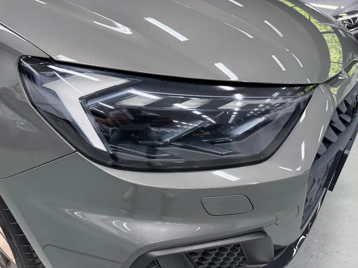35 TFSI edition one NAVI/V-COCKPIT/SFEERVERL/B&O/ECC/PDC/CRUISE///