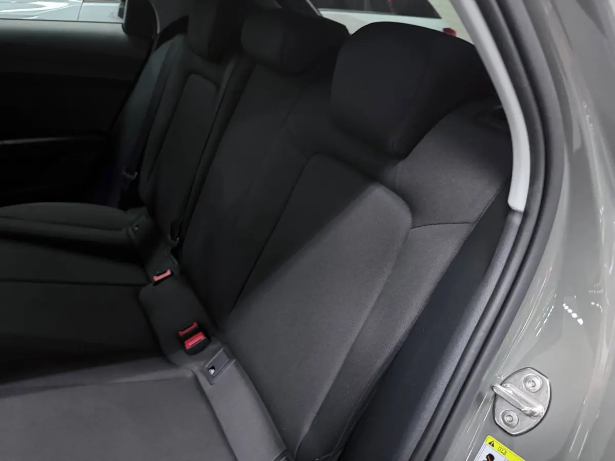 35 TFSI edition one NAVI/V-COCKPIT/SFEERVERL/B&O/ECC/PDC/CRUISE///