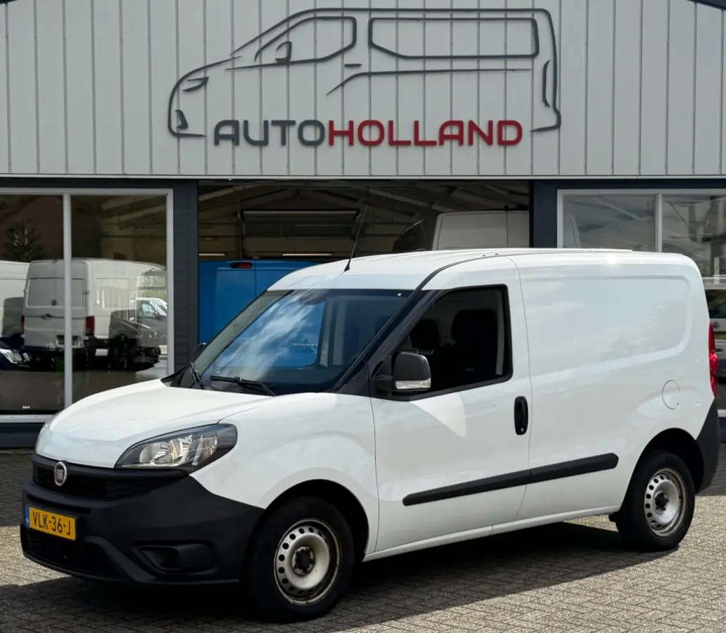 1.6 MJ 77KW 105PK EURO 6 3 ZITS BIJRIJDERSBANK/ AIRCO/ CRUISE CONTROL/ ORIGINEEL AUDIO/ 100% DEALERONDERHOUDEN