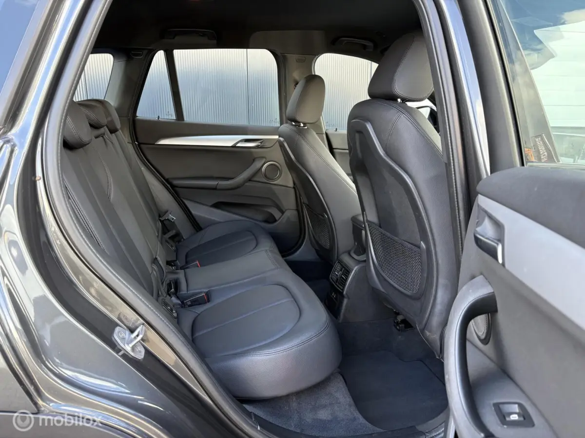 sDrive HighE. Leder / HUD / Elek. achterklep / Camera