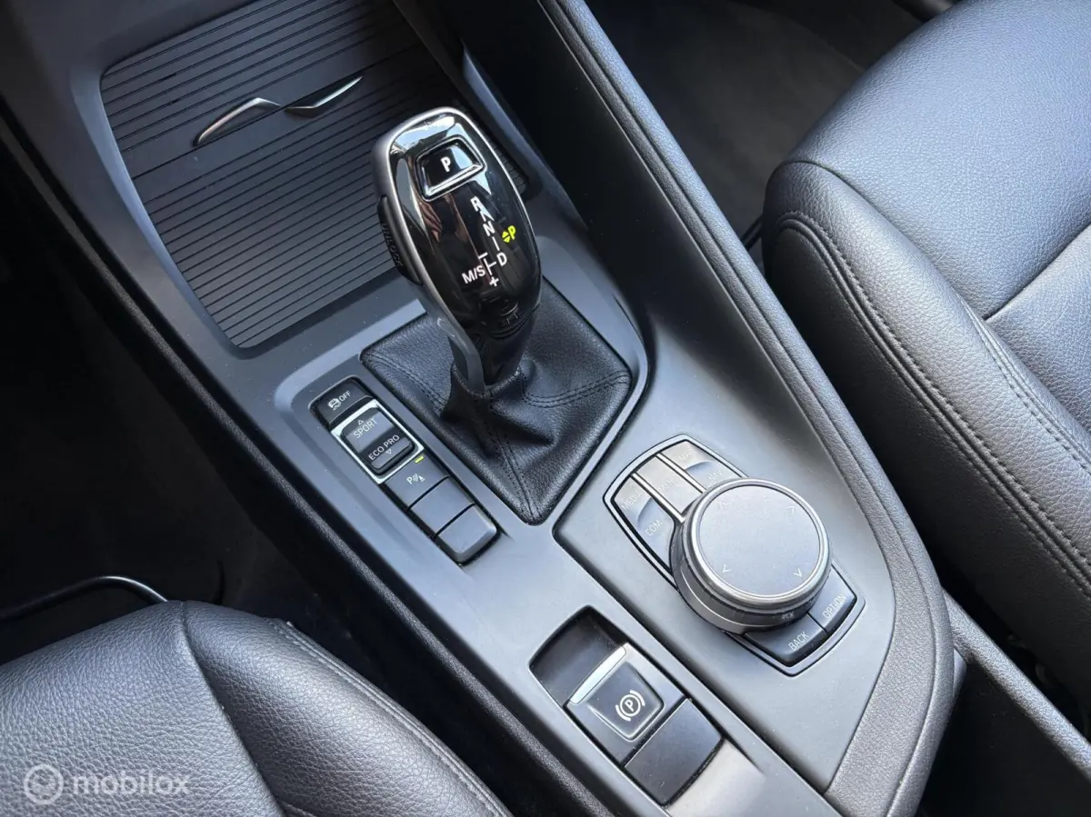 sDrive HighE. Leder / HUD / Elek. achterklep / Camera