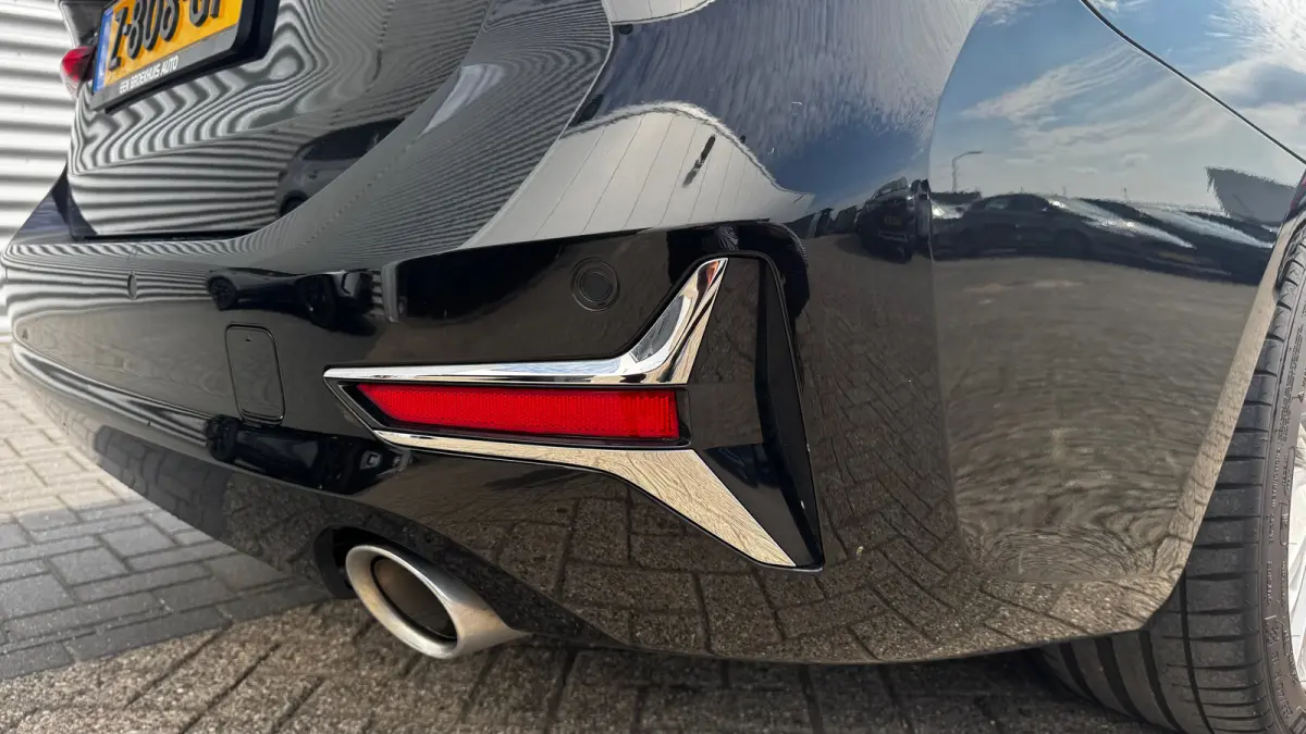 330E XDRIVE 292PK HIGH EXECUTIVE AUTOMAAT SOH 89% / NAVI / CLIMA / FULL-LED / PDC / 18" LMV / KEYLESS / PANO. DAK / WEGKLAP. TREKHAAK / ADAPT. CRUISECONTROL !!