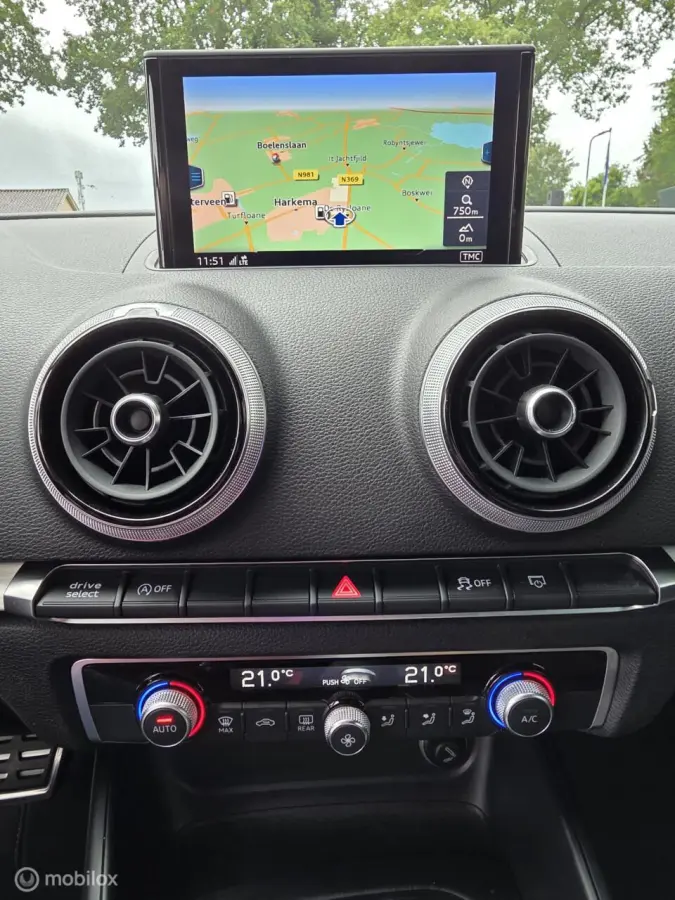 30 TFSI Sport S Line/autom/navi/plaatje!!