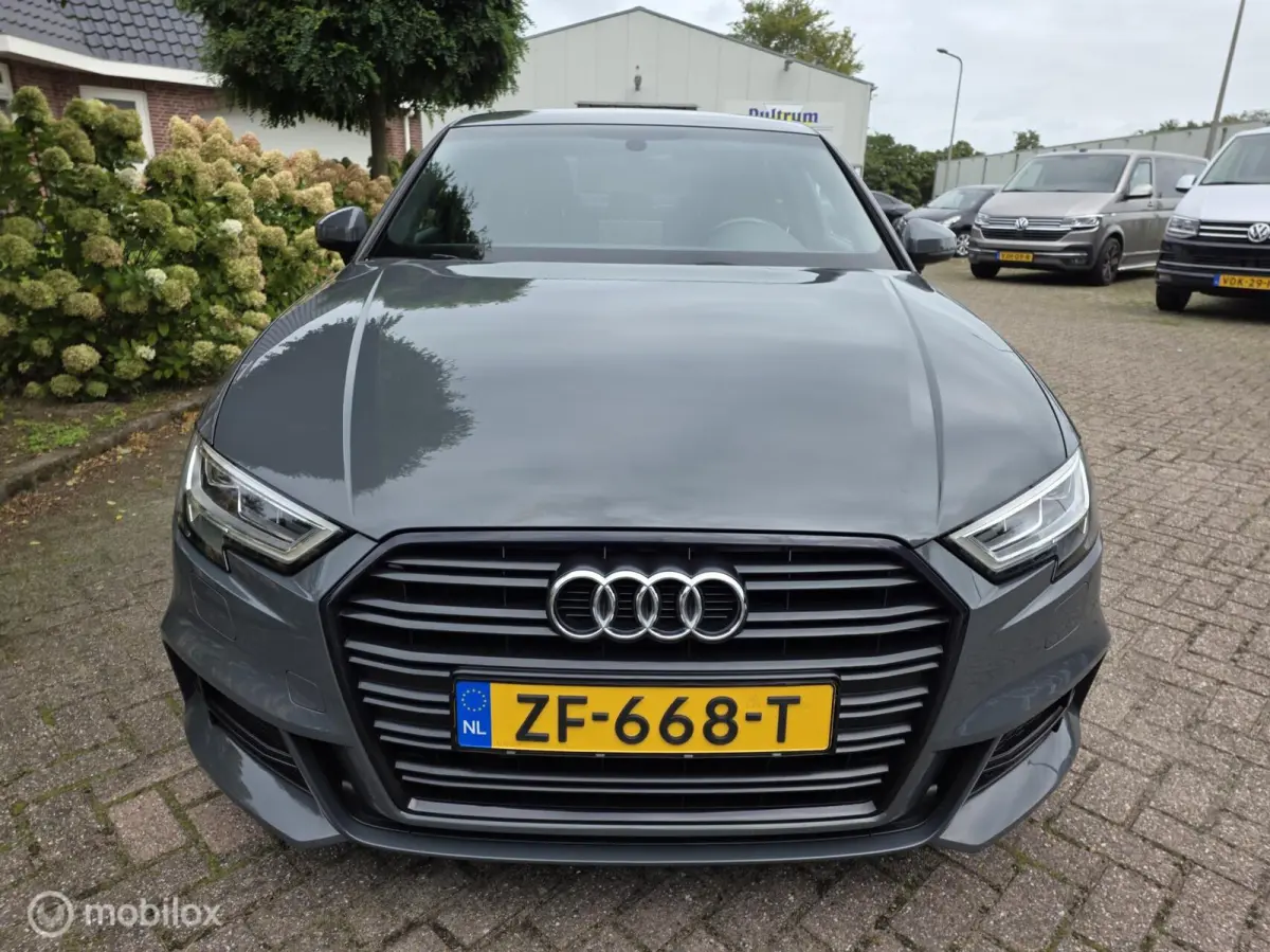 30 TFSI Sport S Line/autom/navi/plaatje!!