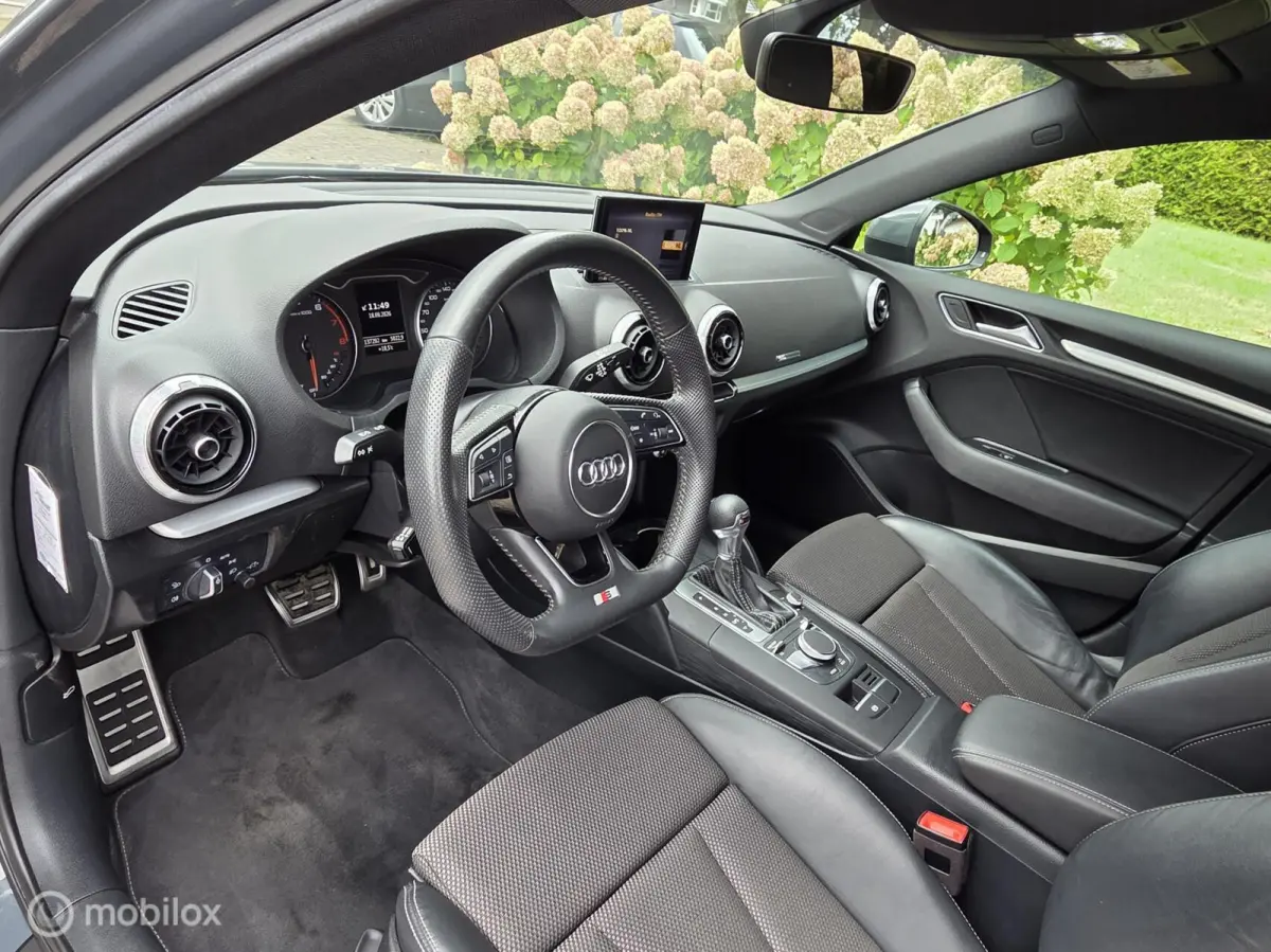 30 TFSI Sport S Line/autom/navi/plaatje!!
