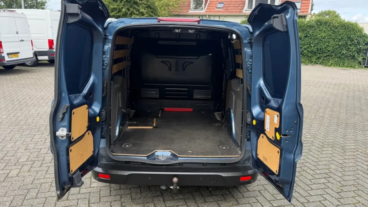 1.5 TDCI 74KW 100PK EURO 6 AIRCO/ CRUISE CONTROL/ CAMERA/ NAVIGATIE/ 100% DEALERONDERHOUDEN