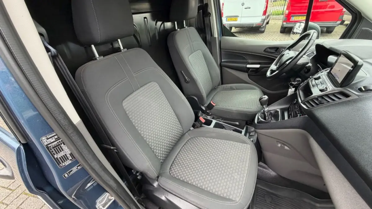 1.5 TDCI 74KW 100PK EURO 6 AIRCO/ CRUISE CONTROL/ CAMERA/ NAVIGATIE/ 100% DEALERONDERHOUDEN