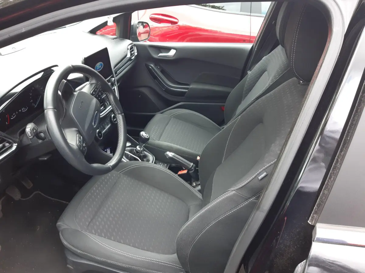 1.0 EcoBoost Titanium