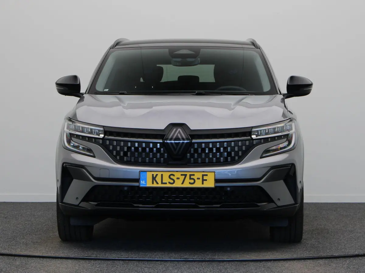 Full hybrid 200pk techno esprit Alpine | 4Control | Elek. achterklep | Apple Carplay / Android Auto |