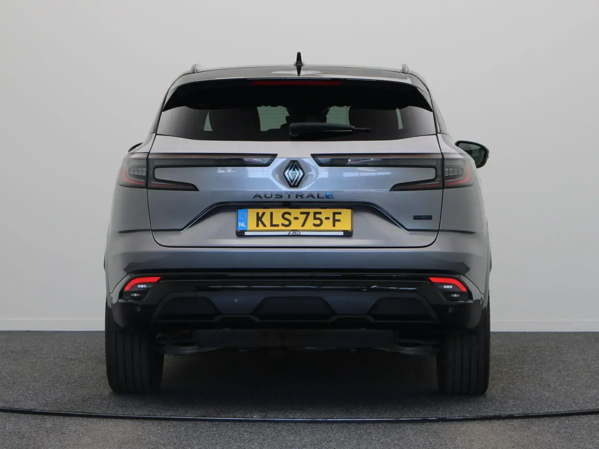 Full hybrid 200pk techno esprit Alpine | 4Control | Elek. achterklep | Apple Carplay / Android Auto |
