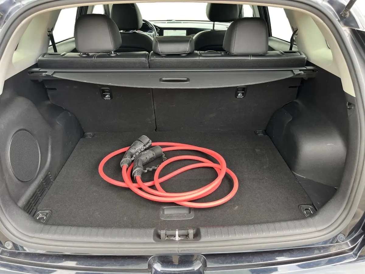 ExecutiveLine 64 kWh | Lederen bekleding | Elektrische stoelverstelling | JBL Audio systeem | Stoelventilatie