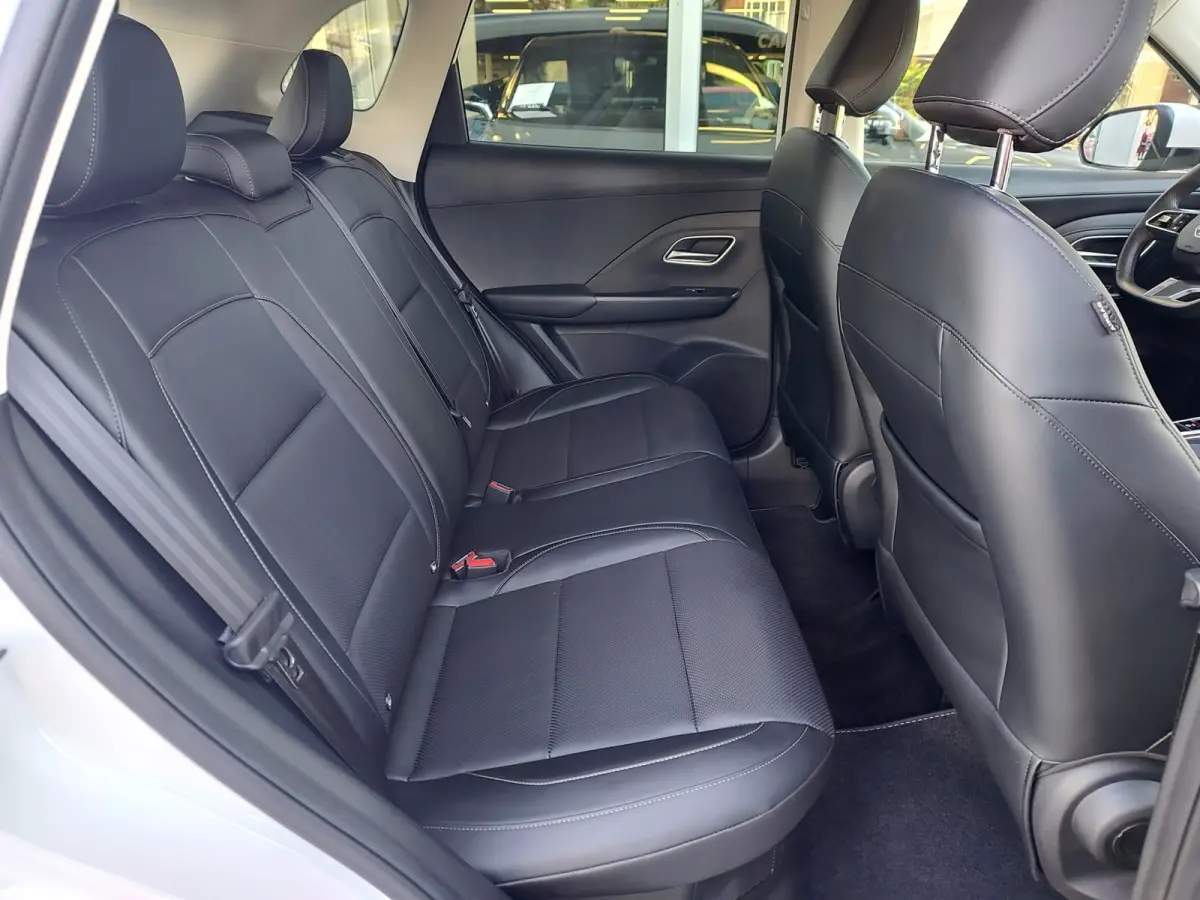 1.5 HYBRID+ LUXURY 360 Camera | Keyless | Stoelverwarming
