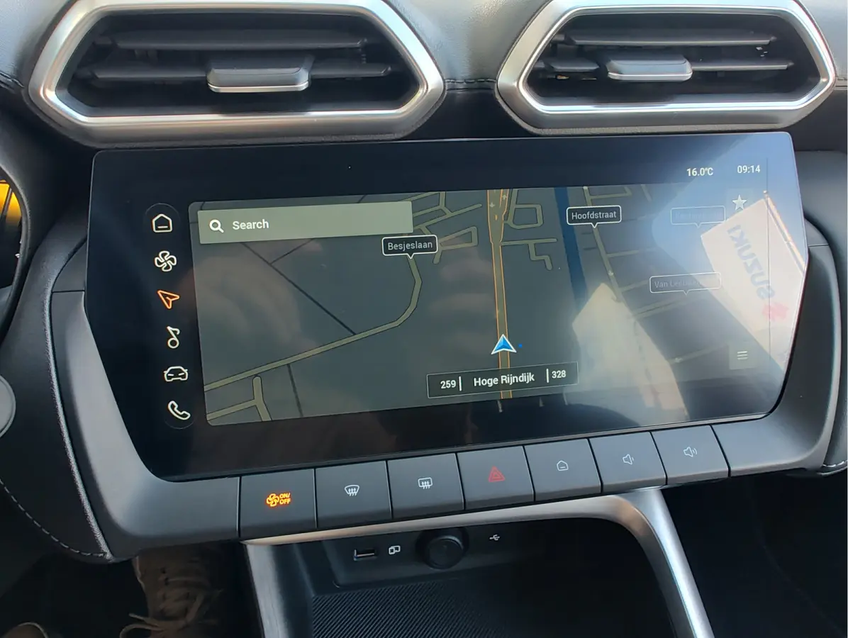 1.5 HYBRID+ LUXURY 360 Camera | Keyless | Stoelverwarming
