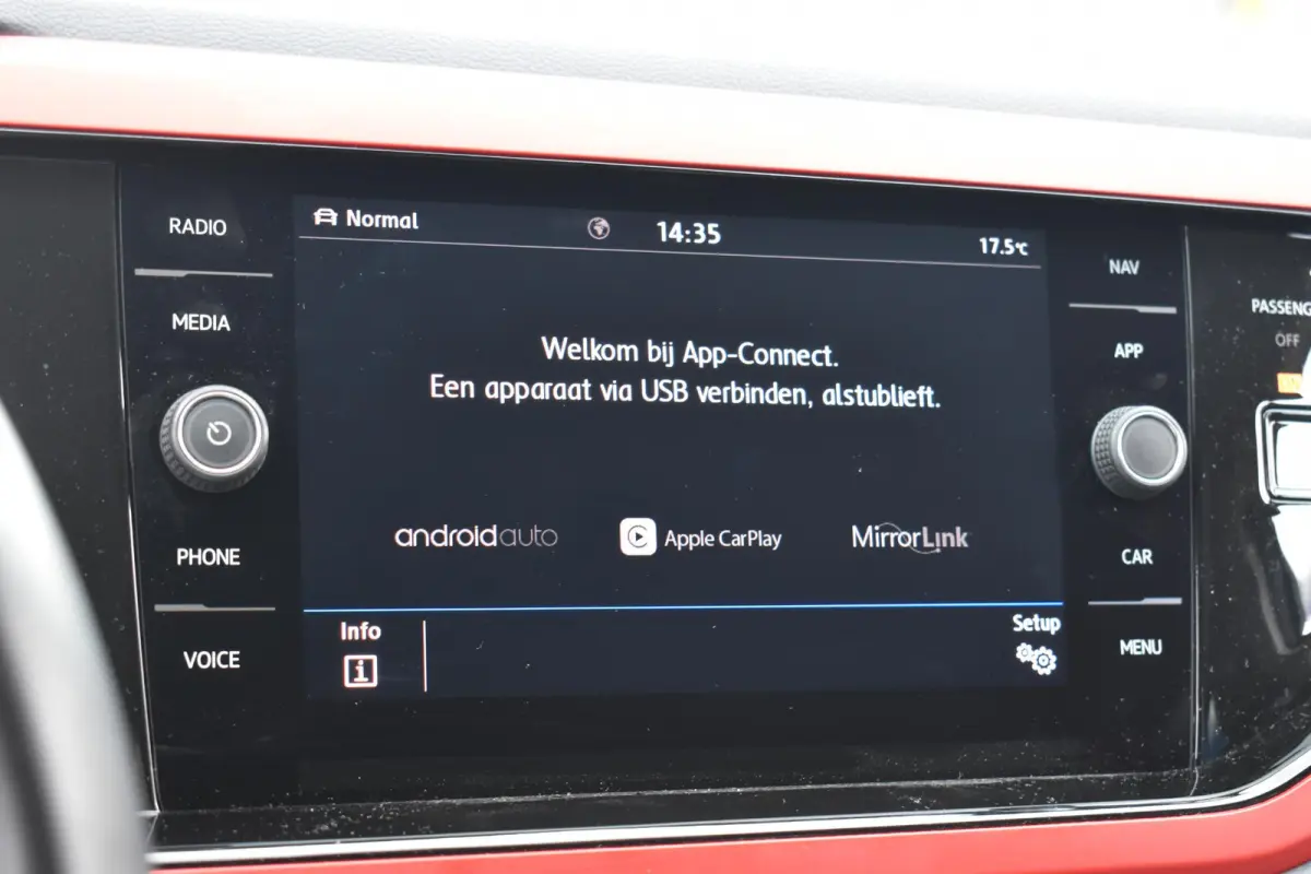 1.0 TSI Highline R-Line Beats BSM | Navigatie | Digitaal Dashboard | Stoelverwarming | Beats Audio | 12 mnd BOVAG garantie | Whatsapp 06-53188999