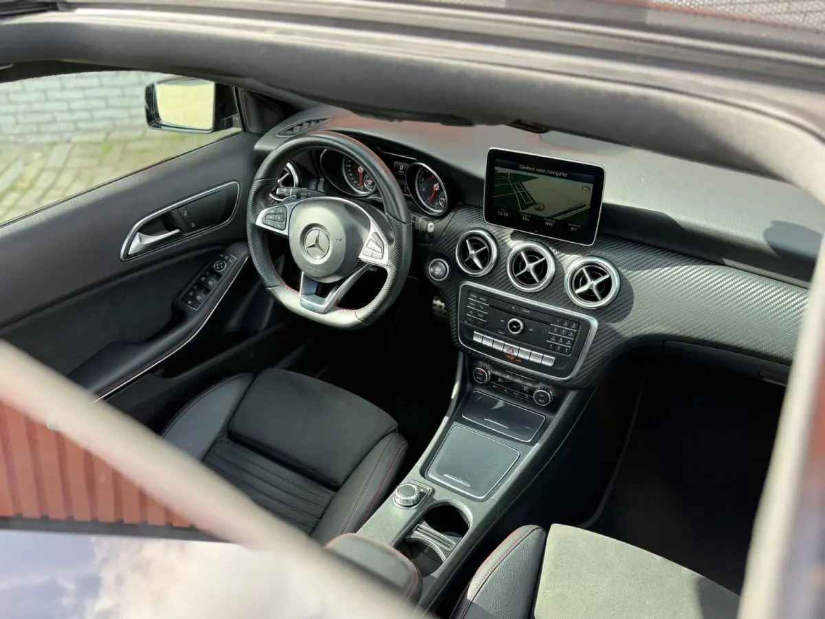 160 AMG Pano Night Camera Climate 18"