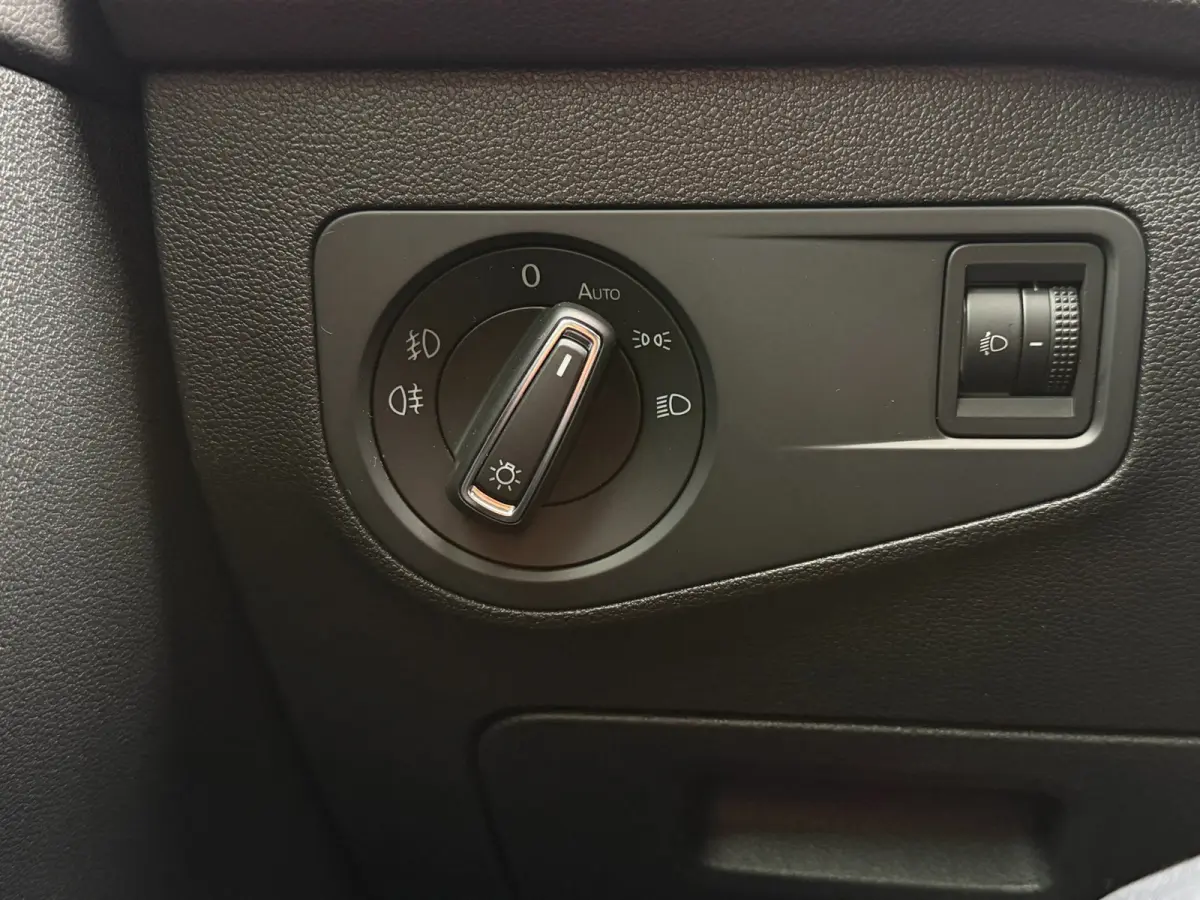 1.4 TSI Comfortline Virtual Trekh. CarPlay