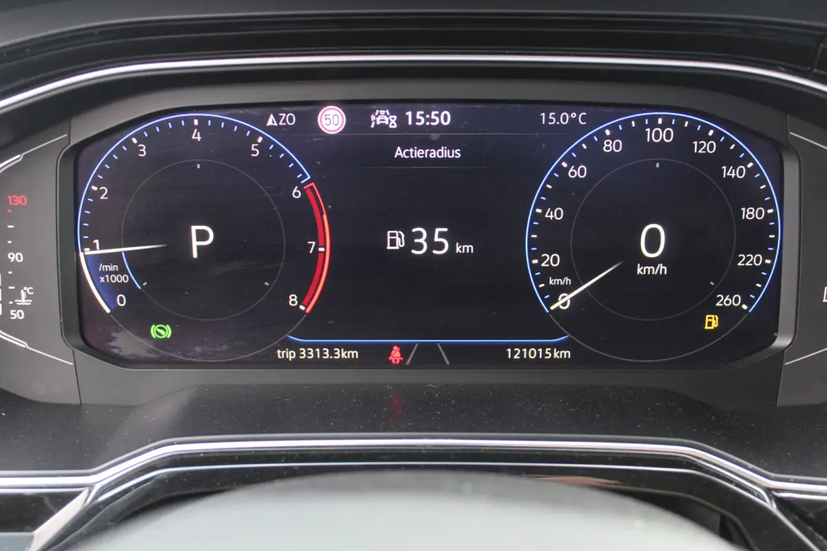 1.0 TSI R-Line Business Panorama dak l R-Line Exterieur l Airco automatisch l Achteruitrijcamera