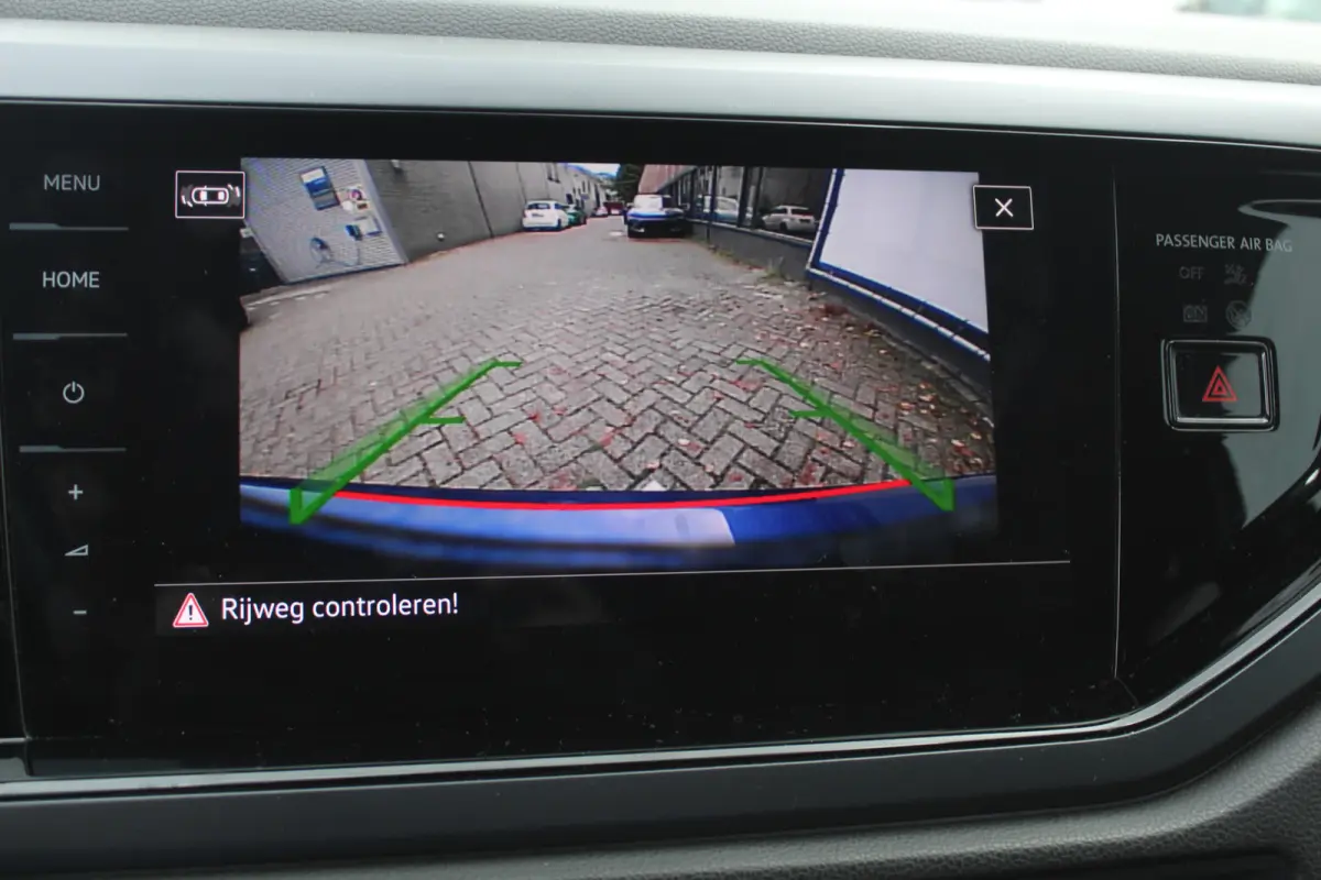 1.0 TSI R-Line Business Panorama dak l R-Line Exterieur l Airco automatisch l Achteruitrijcamera