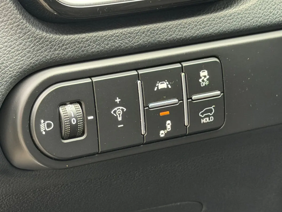 1.4 T-GDI GT-PlusLine, NAP, CarPlay, Panoramadak, JBL, KeyLess