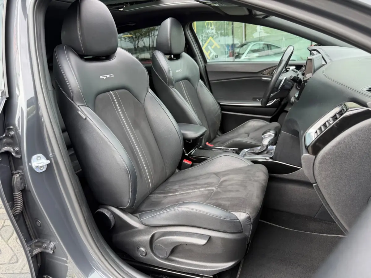 1.4 T-GDI GT-PlusLine, NAP, CarPlay, Panoramadak, JBL, KeyLess