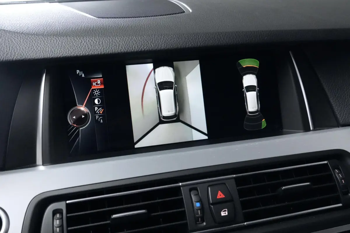 535xi High Executive Luxury Automaat 306 PK | Comfort stoelen | 360 Camera | Standkachel | Dealer onderhouden |
