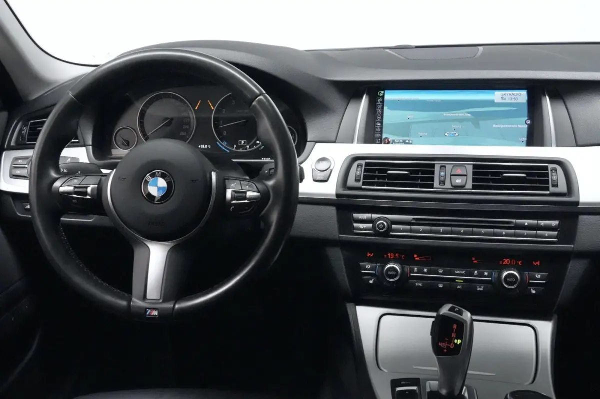 535xi High Executive Luxury Automaat 306 PK | Comfort stoelen | 360 Camera | Standkachel | Dealer onderhouden |