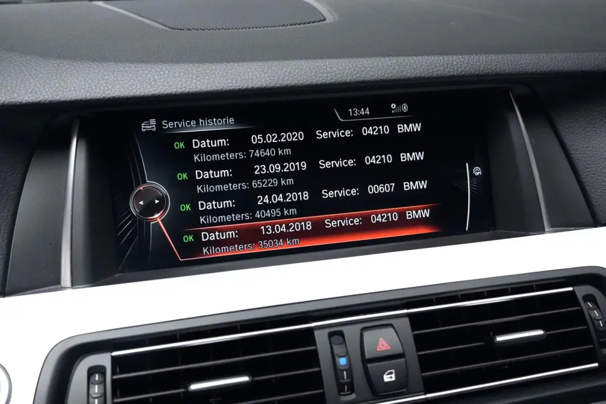 535xi High Executive Luxury Automaat 306 PK | Comfort stoelen | 360 Camera | Standkachel | Dealer onderhouden |