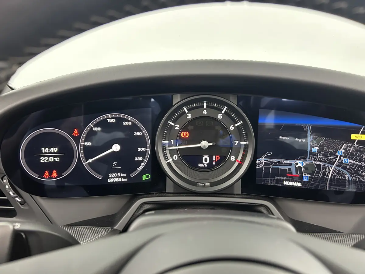 3.0 Carrera Sport chrono/Luchtvering/Sport uitlaat/stoelv/carplay