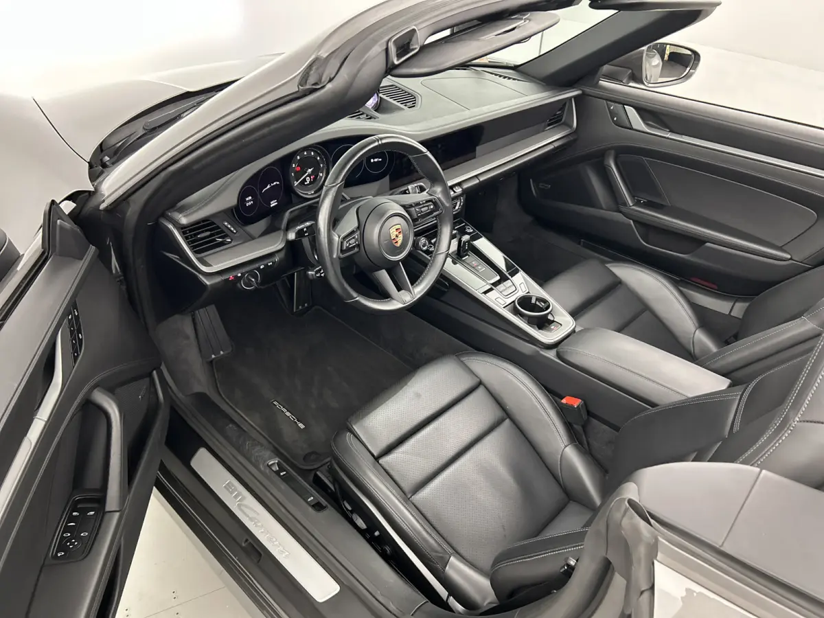 3.0 Carrera Sport chrono/Luchtvering/Sport uitlaat/stoelv/carplay
