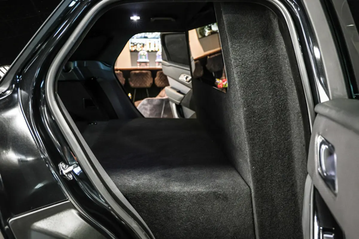 2.0 D200 AWD|Grijs kenteken