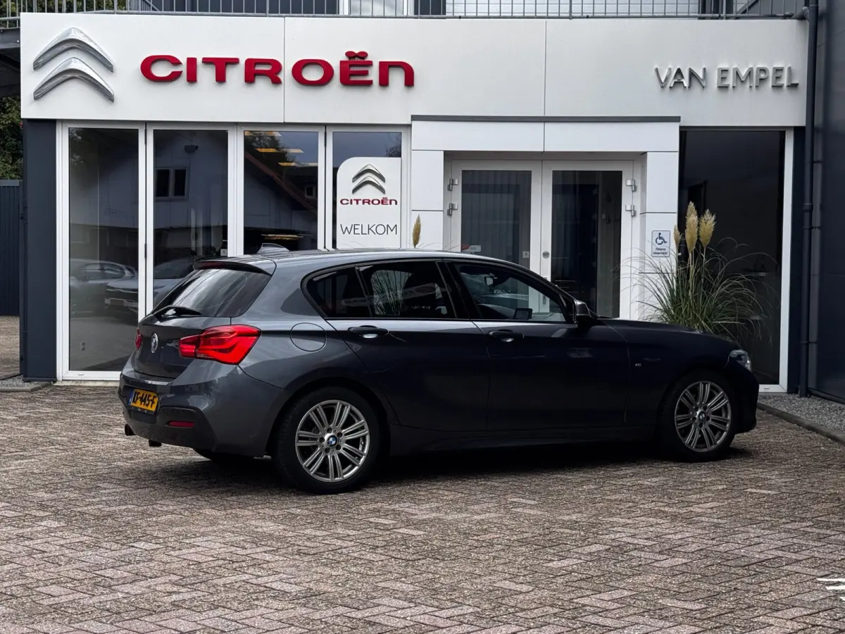 116i Centennial High Executive M-Sport | NL-Auto | BMW Dealer onderhouden | Leder + Stoelverwarming | Trekhaak