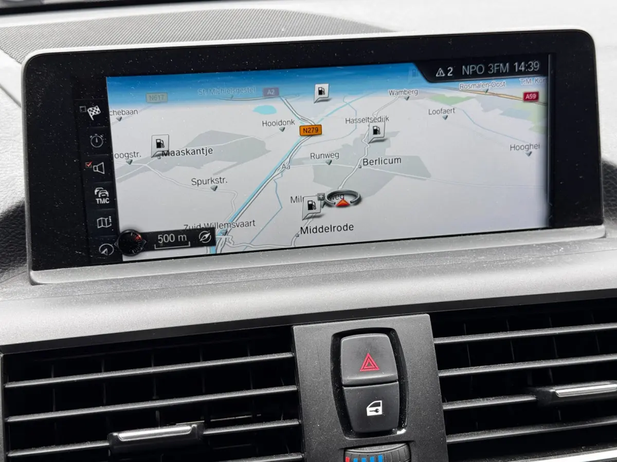116i Centennial High Executive M-Sport | NL-Auto | BMW Dealer onderhouden | Leder + Stoelverwarming | Trekhaak