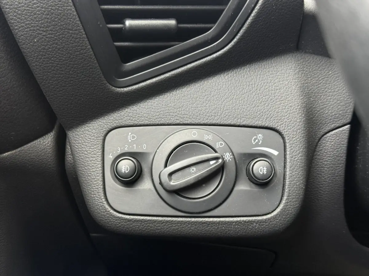 1.5 EcoBoost Titanium 2e Eigenaar|Navi|Trekhaak|Camera|Stoelverwarming|Clima|Cruise|N.A.P|APK tot 04-2027