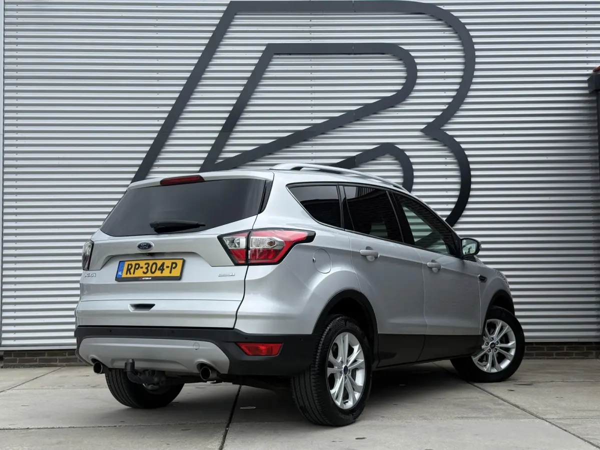 1.5 EcoBoost Titanium 2e Eigenaar|Navi|Trekhaak|Camera|Stoelverwarming|Clima|Cruise|N.A.P|APK tot 04-2027