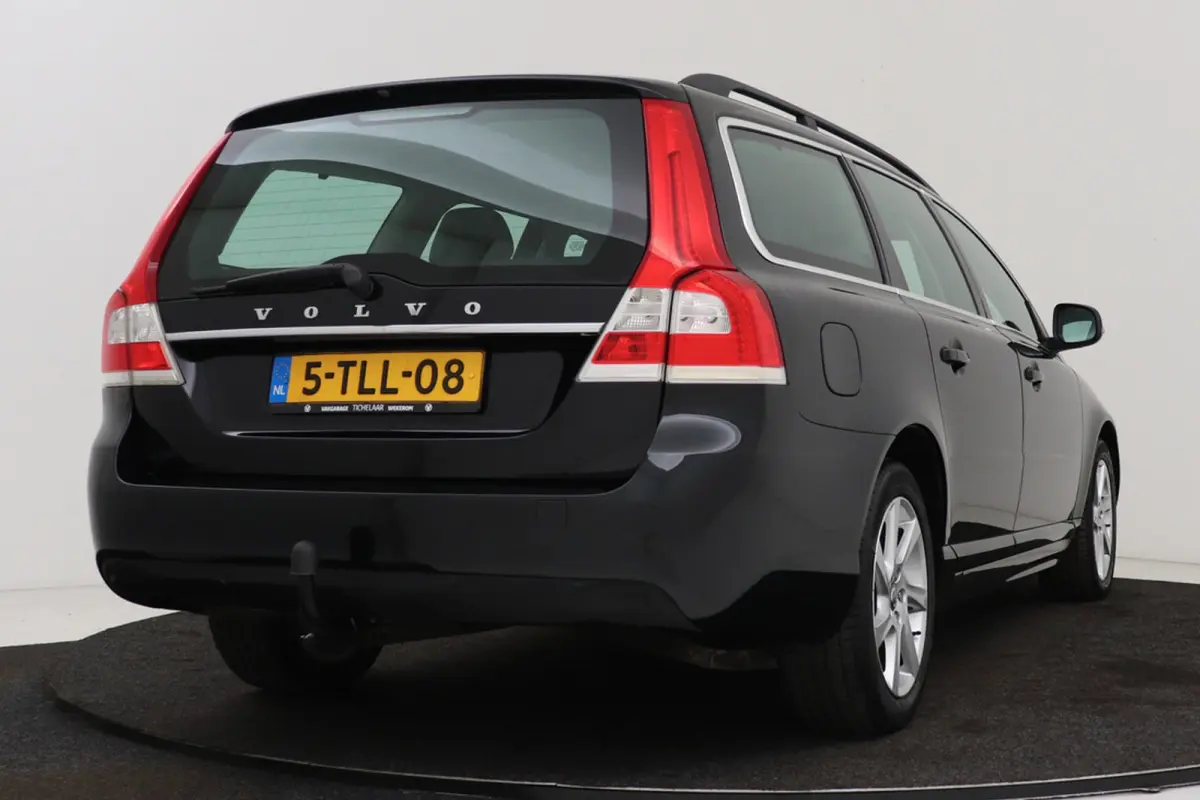 1.6 T4 Nordic+ | Trekhaak | Org NL | Navigatie | Dealer Ond. | Xenon | Stoelverwarming | Leer | Digital Cockpit |