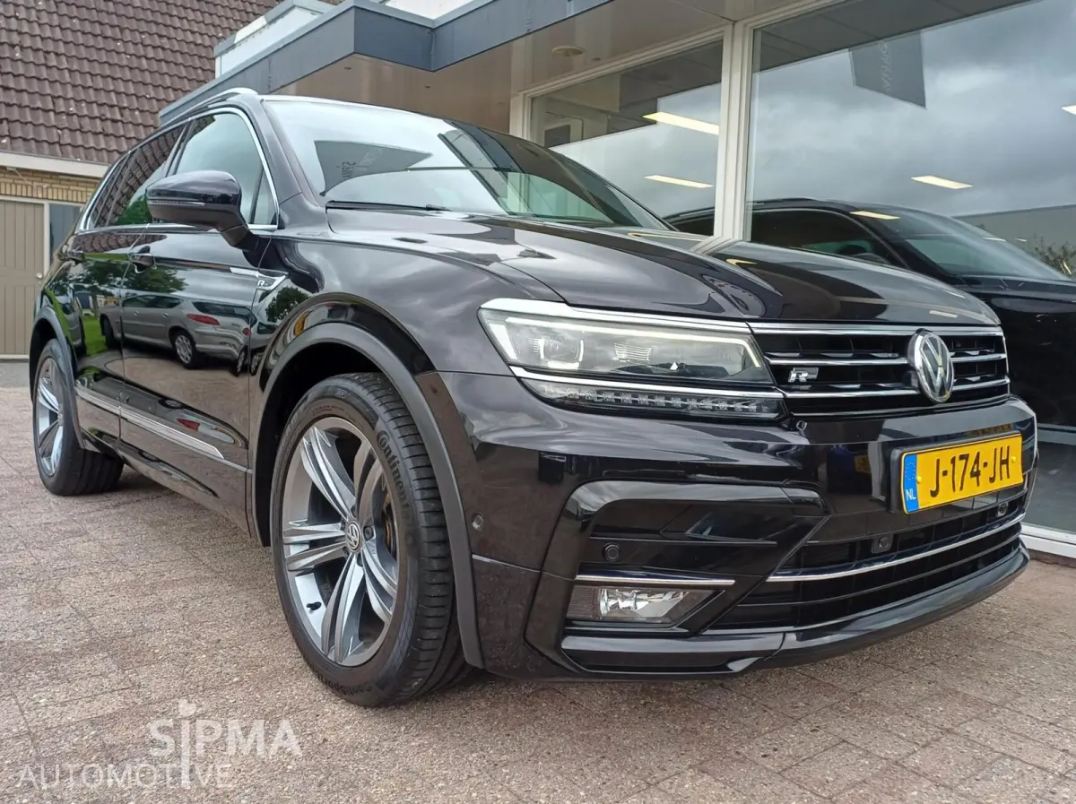 1.5 TSI R-line/Pano/Carplay/Trekhaak