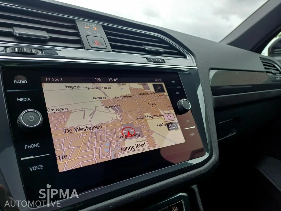 1.5 TSI R-line/Pano/Carplay/Trekhaak