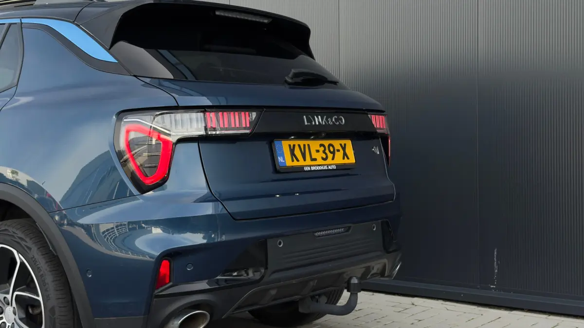 1.5 PHEV 261 | Panoramadak | Trekhaak | Rondomzicht Camera | Carplay | Infinity Audio | Adaptive Cruise |