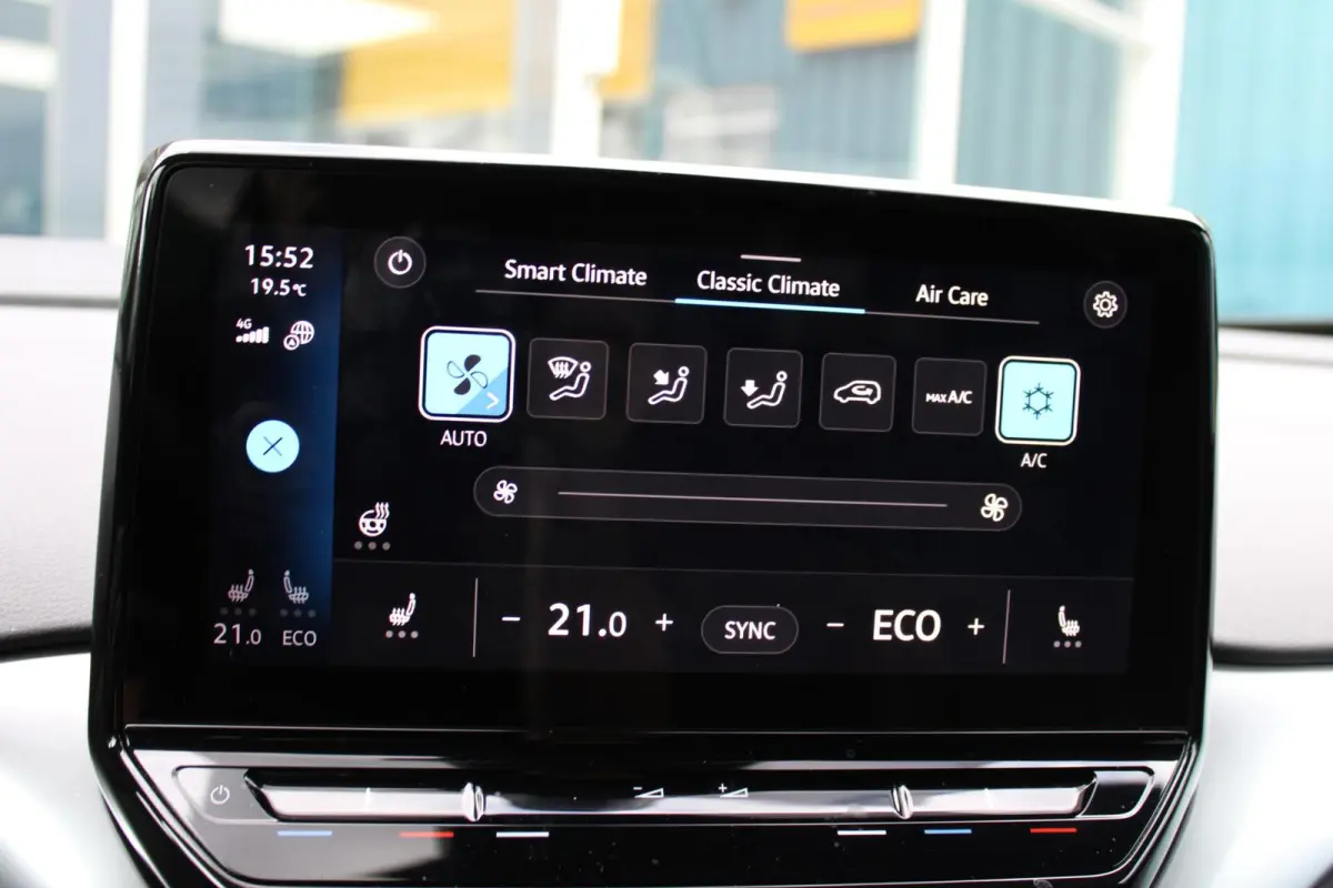 Business 77 kWh|Navi|Electr Trekhaak|Camera|20"