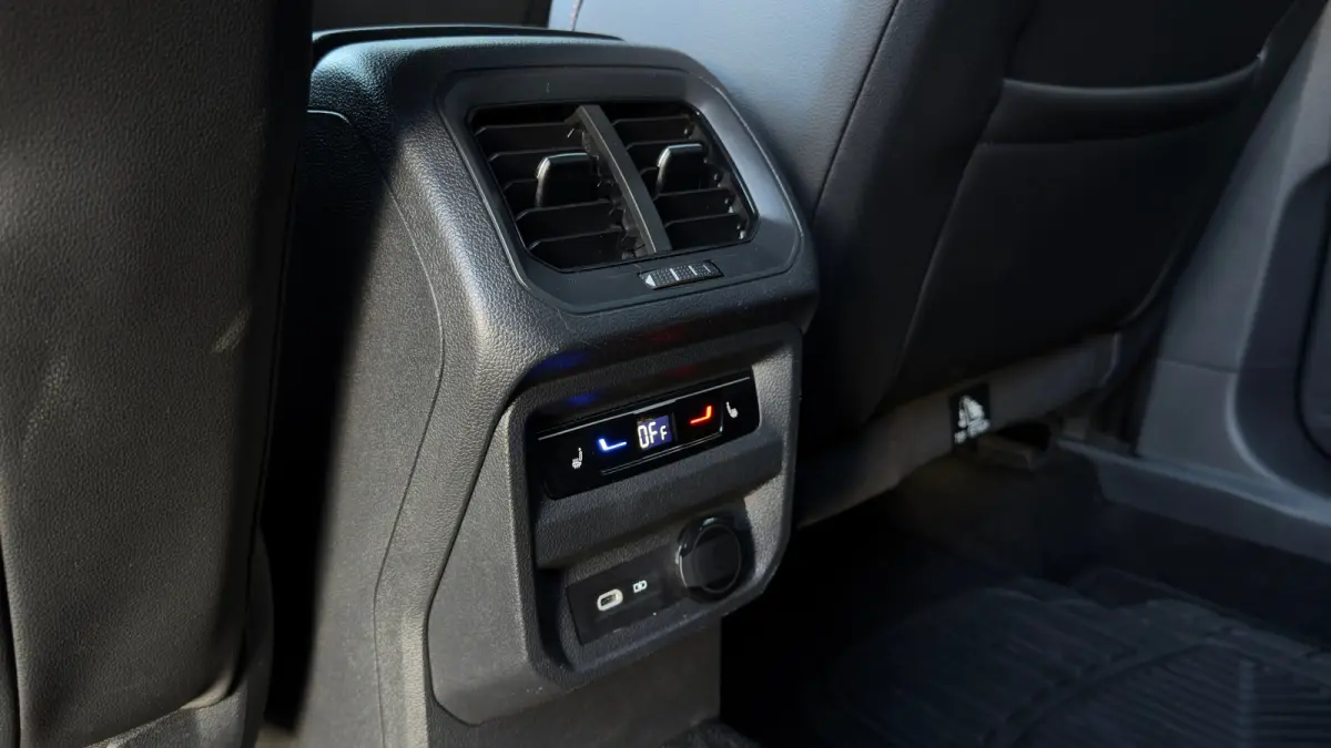 245pk 1.4 TSI e-Hybrid PHEV FR Business | Trekhaak | Panoramadak | Adaptive cruise control | Dodehoekdetectie | Achteruitrijcamera