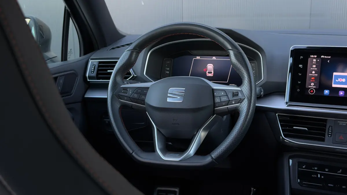 245pk 1.4 TSI e-Hybrid PHEV FR Business | Trekhaak | Panoramadak | Adaptive cruise control | Dodehoekdetectie | Achteruitrijcamera